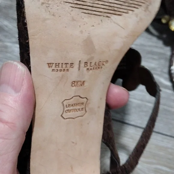 White House Black Market brown leather python print sandals. Size 8.5. mint - Picture 9 of 12